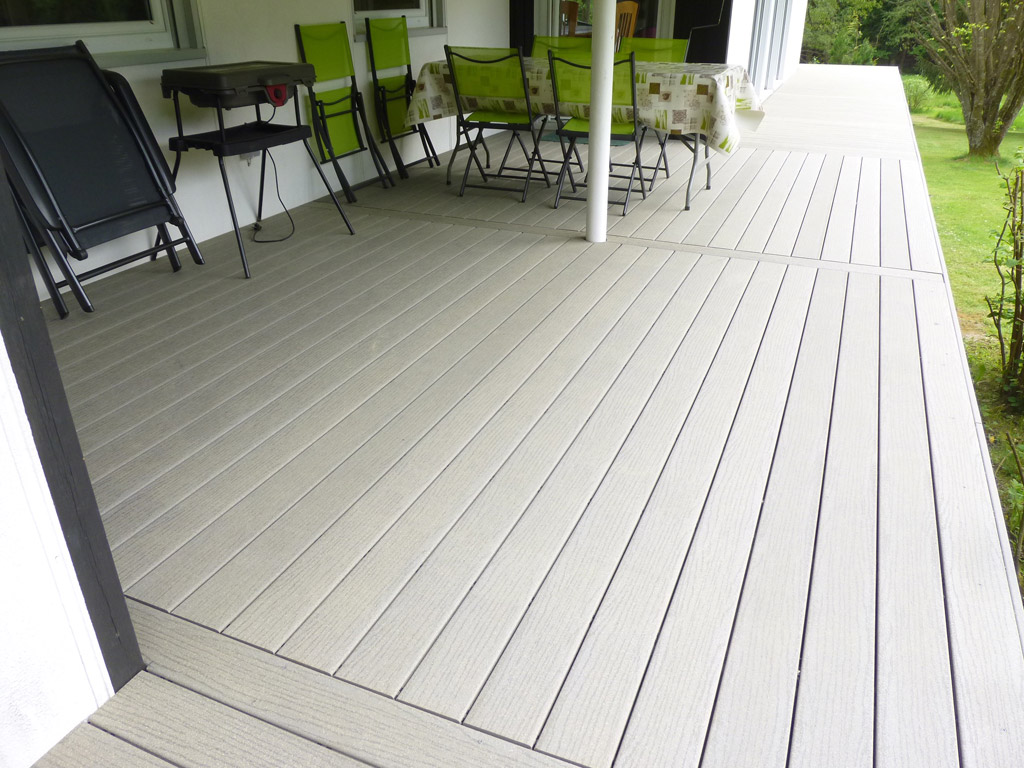 La terrasse en bois composite est une solution à la fois écologique La terrasse en bois composite est une solution à la fois écologique